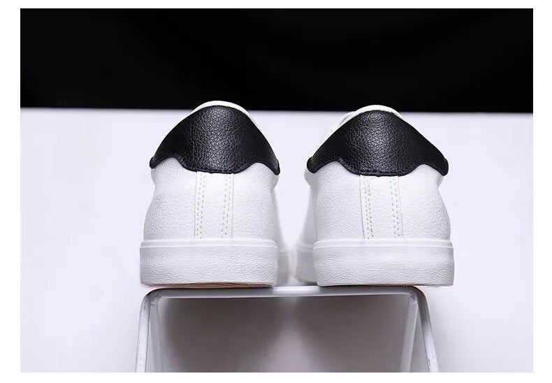 White Round Head Lace-Up Shoes