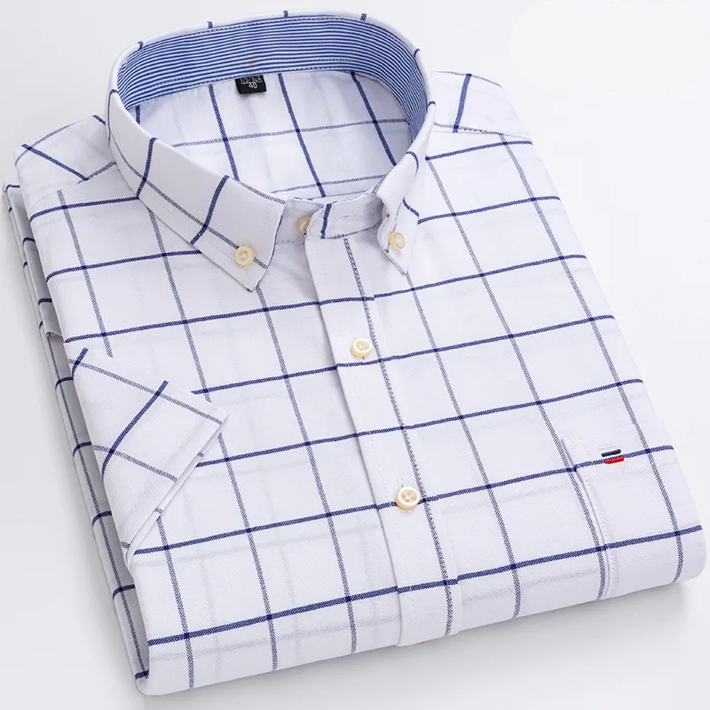 Camisa listrada de algodão de manga curta