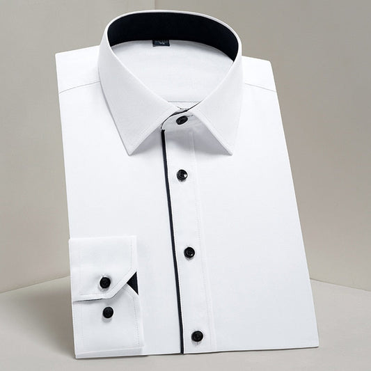 Camicia bottoni nera e vestibilità standard