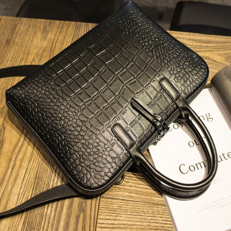 15-Zoll-Laptop-Tasche aus schwarzem Leder