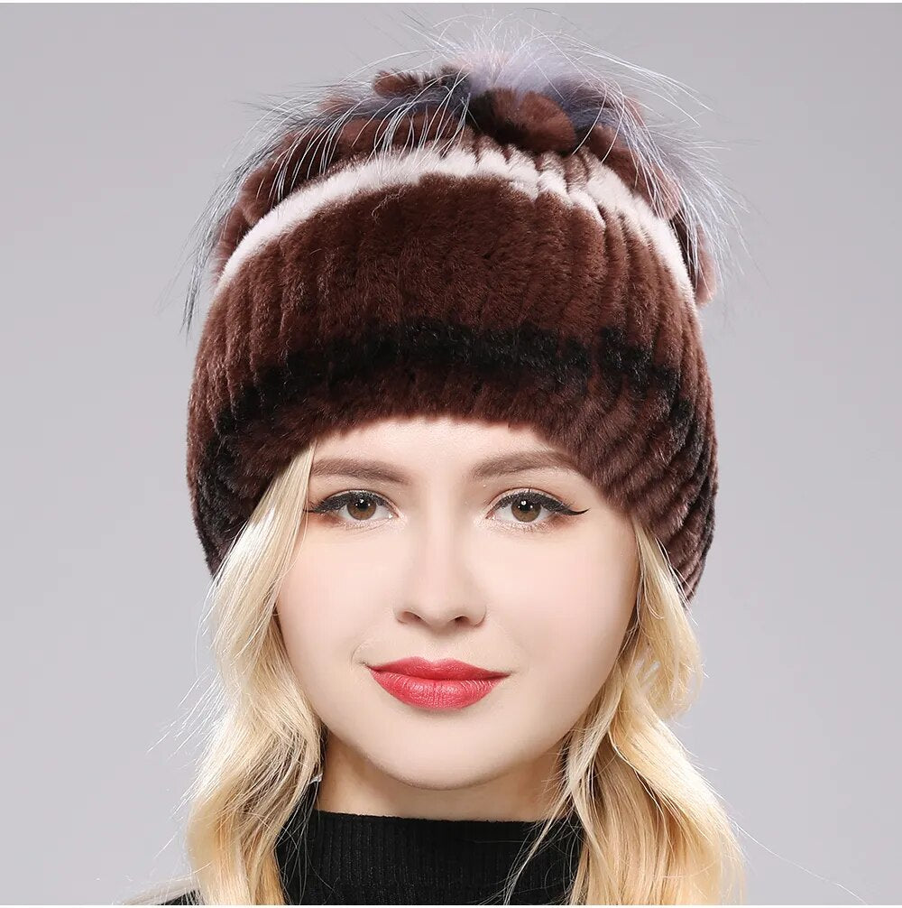 Cappelli invernali in maglia con pelliccia