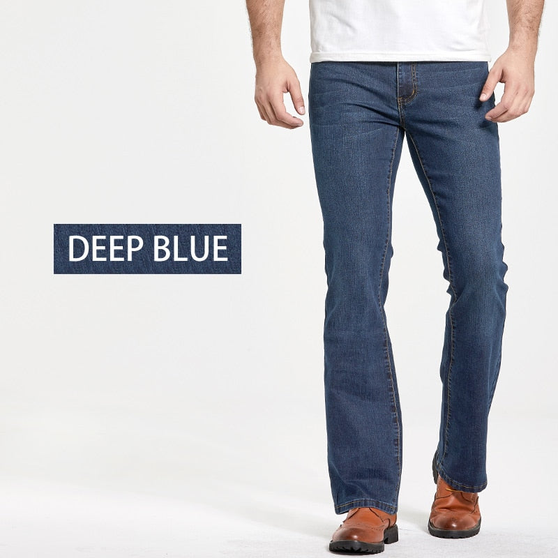 Jeans blu taglio a stivale estensibile slim fit