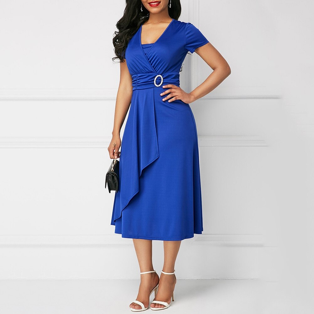 Robe trapèze bleue pour banquet