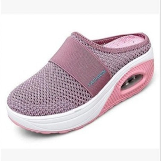 粉色防滑拖鞋