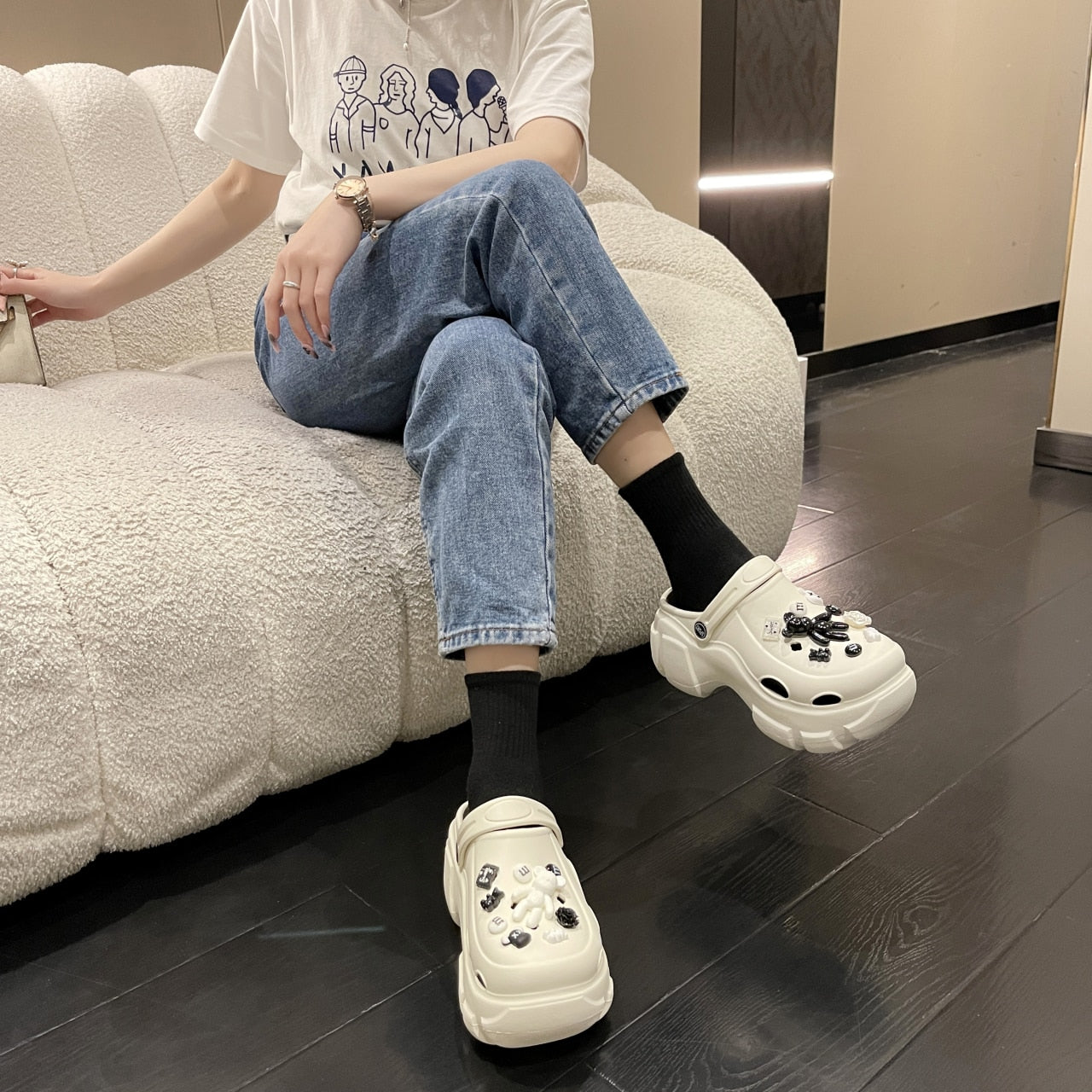 Cuty verhoogde slippers